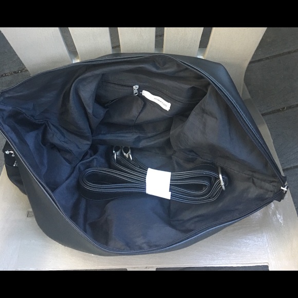 🖤‼️SOLD‼️SOLD‼️🖤MAURICE’S large Shoulder Bag - Picture 2 of 4